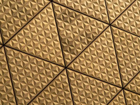 A golden pattern of polygon triangles