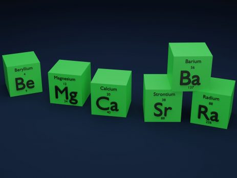 6 green cubes, each one bearing one of the alkaline earth metals