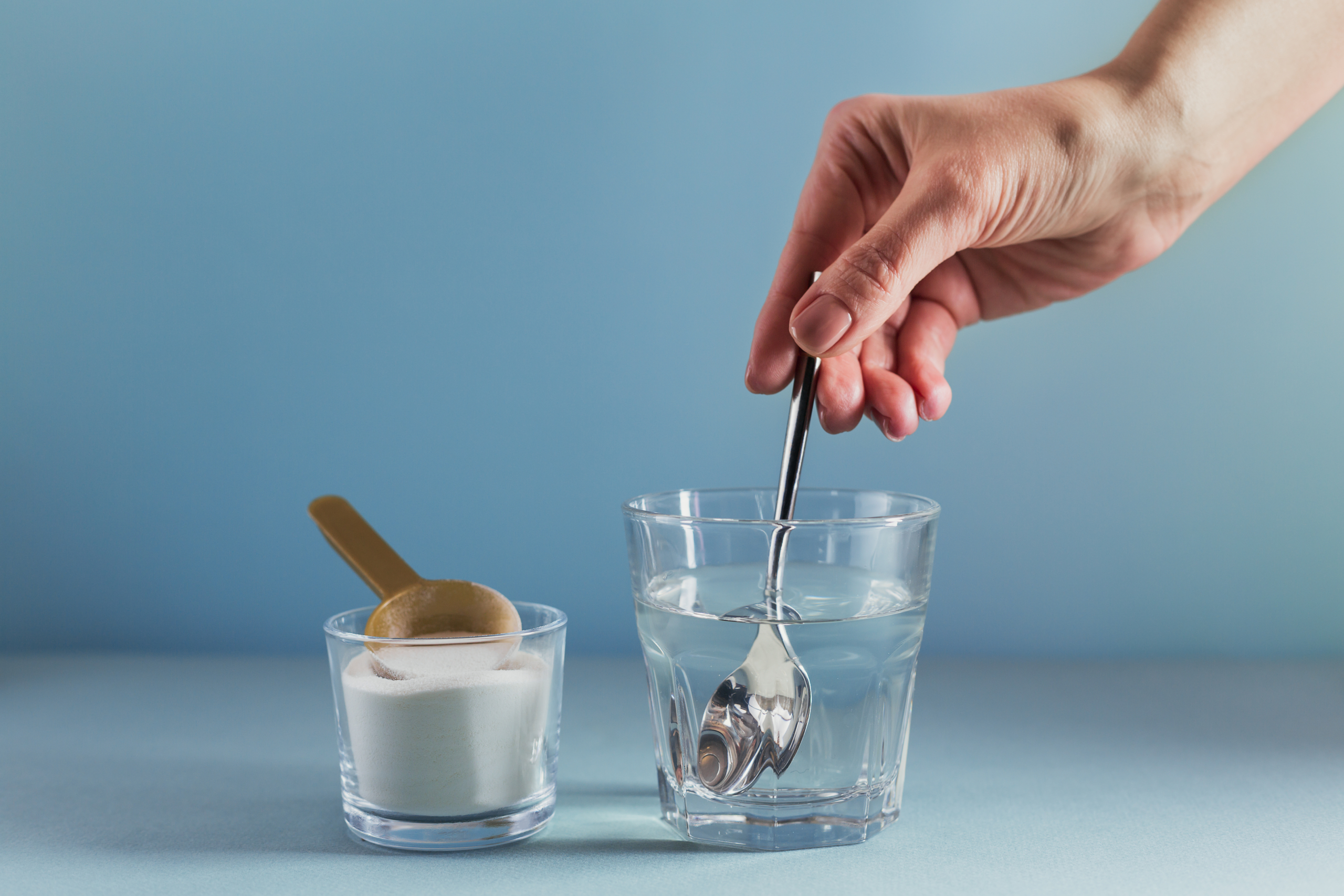 What is a saturated solution in chemister? Glass of water with powder dissolved. 